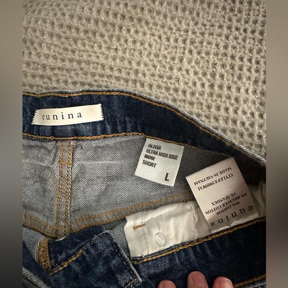 Eunina Jean Shorts - Picture 3 of 3